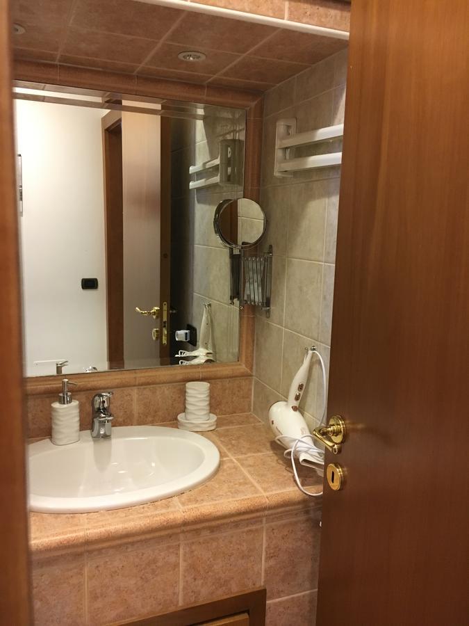 Apartment Amadeus ローマ エクステリア 写真
